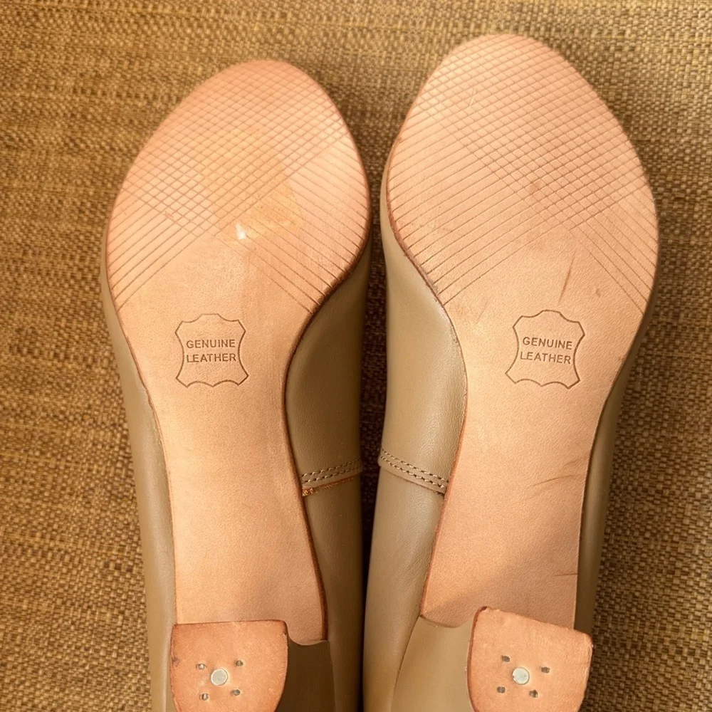 Capezio Women's Tan Character Dance Heels 9M Style 650 - Picture 7 of 13